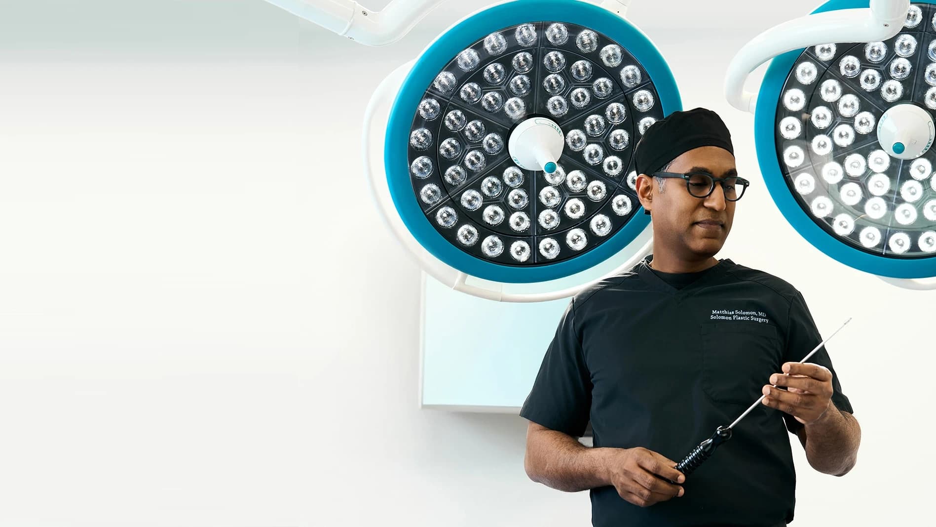 Dr. Matthias Solomon in his practice in Frisco TX