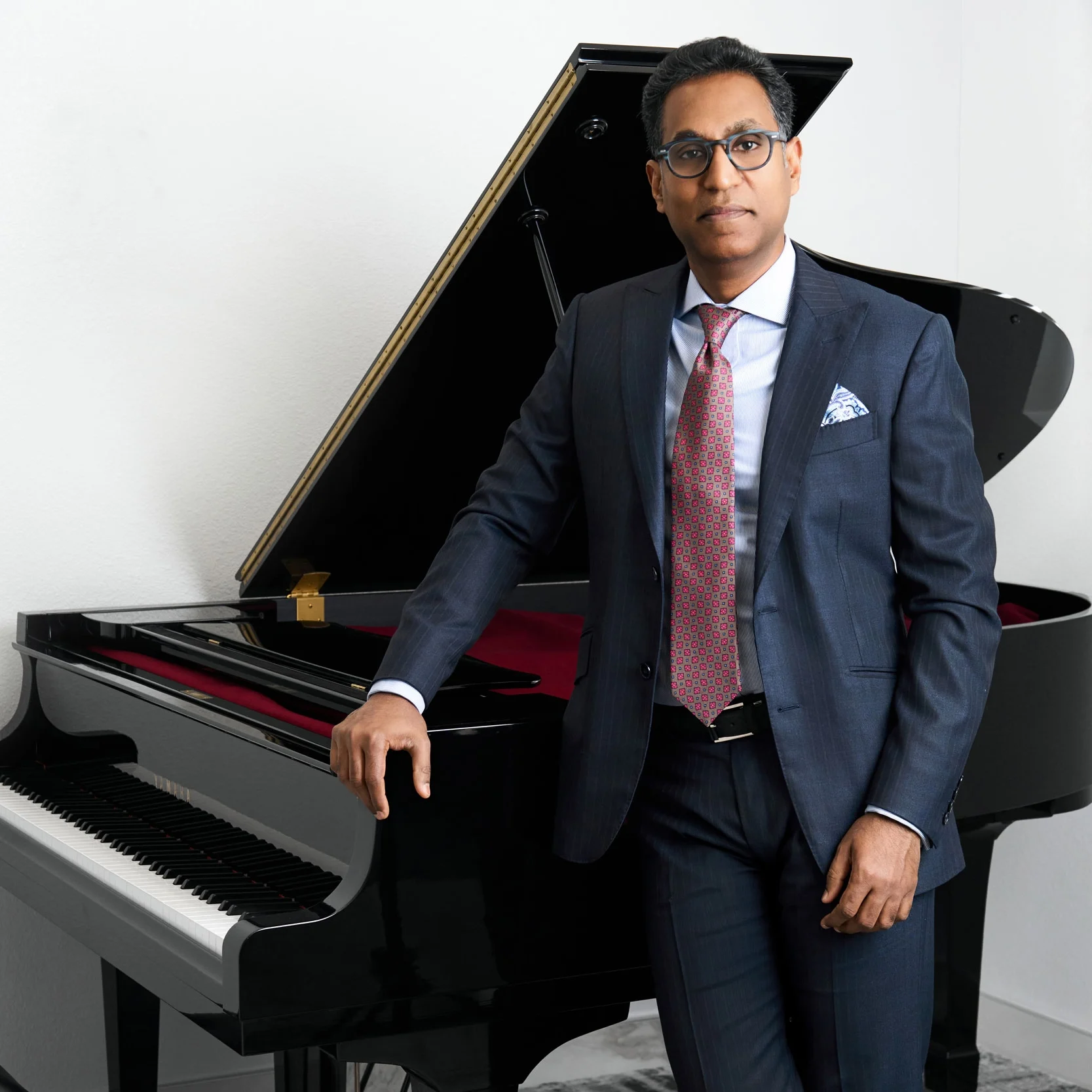 Dr. Matthias Solomon in his practice in Frisco, TX