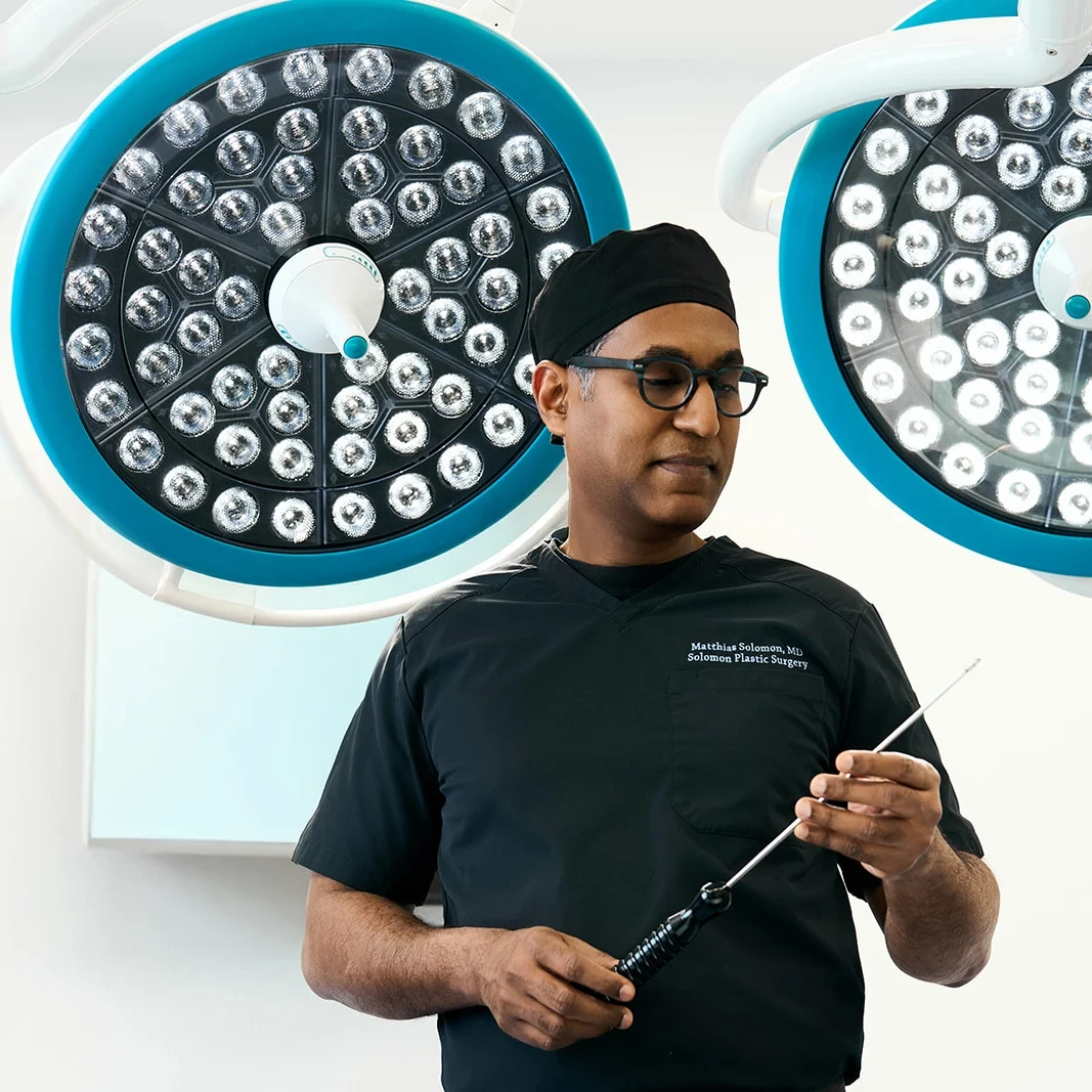 Dr. Matthias Solomon in his practice in Frisco TX